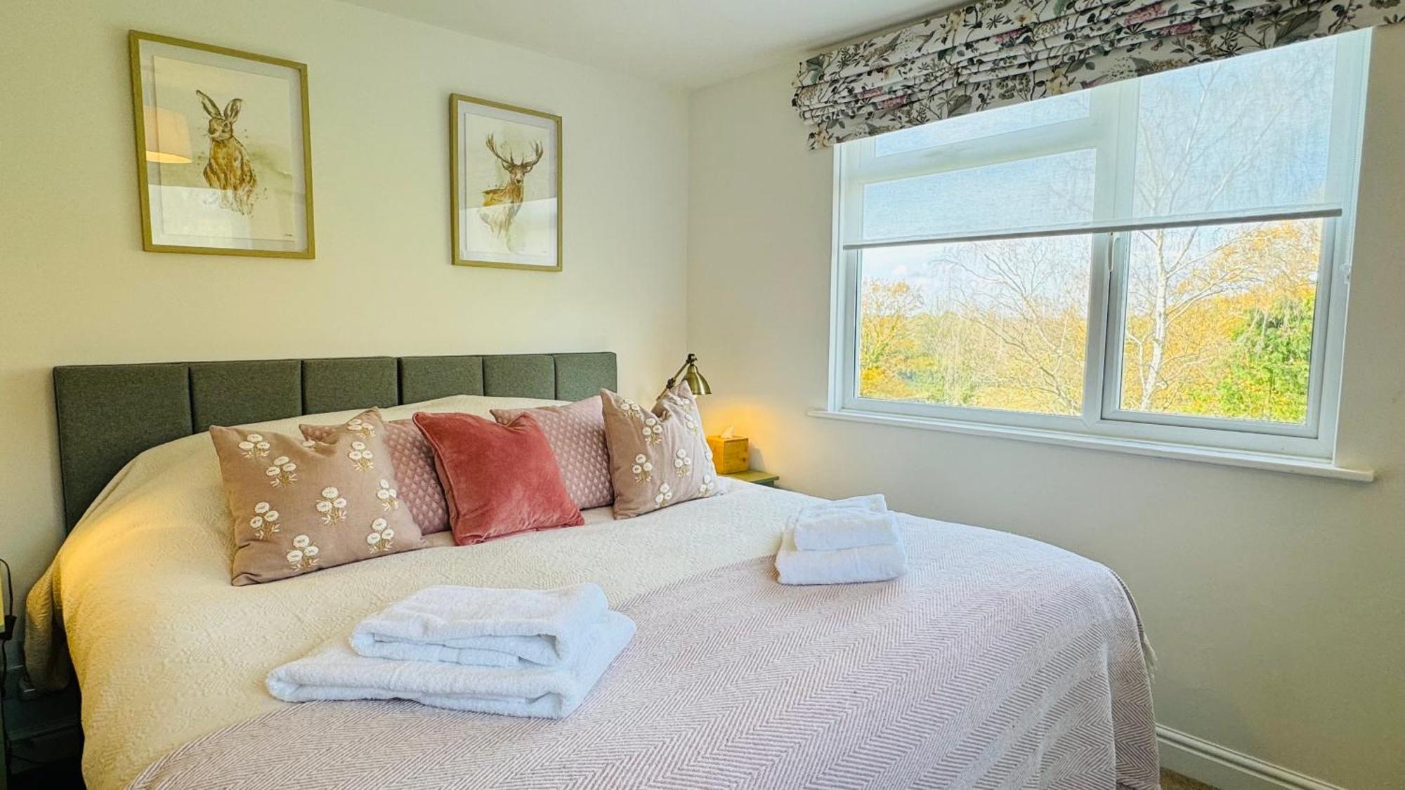 3 Bed Spa Cottage Southwater Eksteriør billede