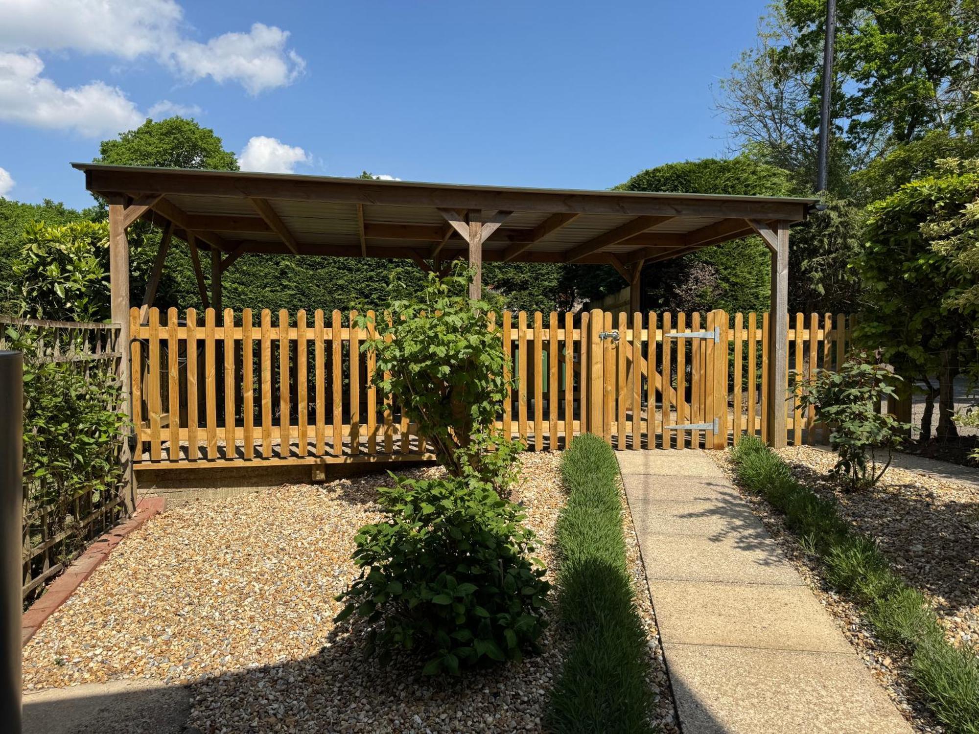3 Bed Spa Cottage Southwater Eksteriør billede
