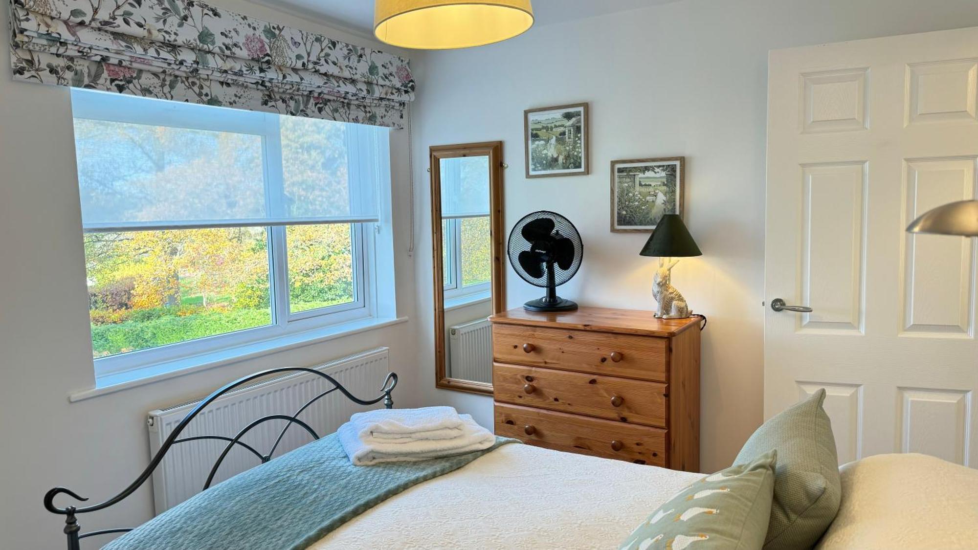 3 Bed Spa Cottage Southwater Eksteriør billede